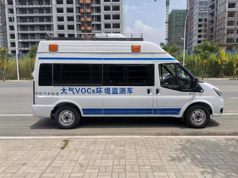 福特V348大氣環(huán)境監(jiān)測(cè)車