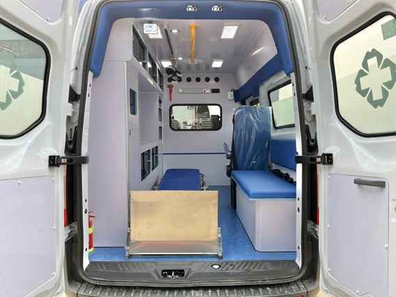 新全順中軸中頂汽油自動檔國六-監(jiān)護(hù)